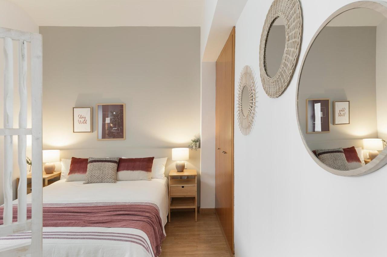 Click&Flat Sugranyes Apartment บาร์เซโลนา ภายนอก รูปภาพ